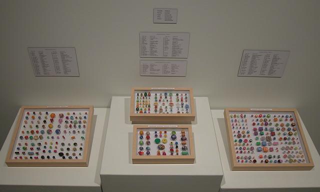 install - the kingdom of bead (6).JPG - index cards are located on the wall above the specimen boxes